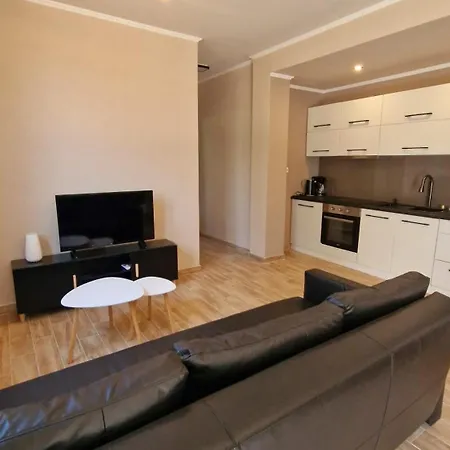 Efi House Apartment Alepou